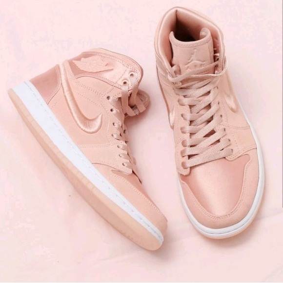 NEW Air Jordan 1 Retro High women - Picture 8 of 8